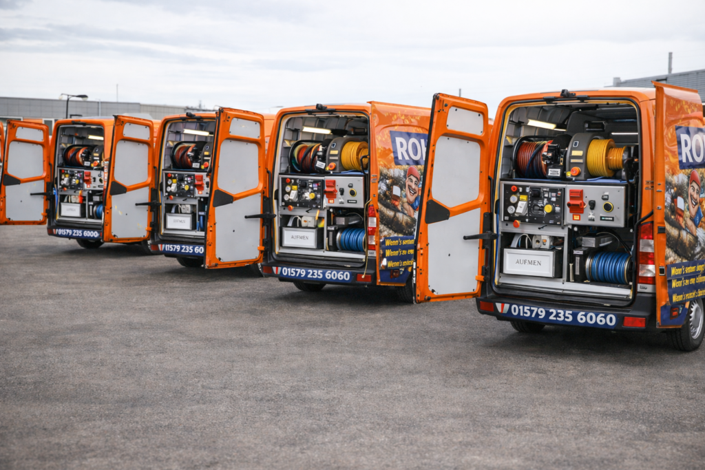 rohrwilli-5-fahrzeuge